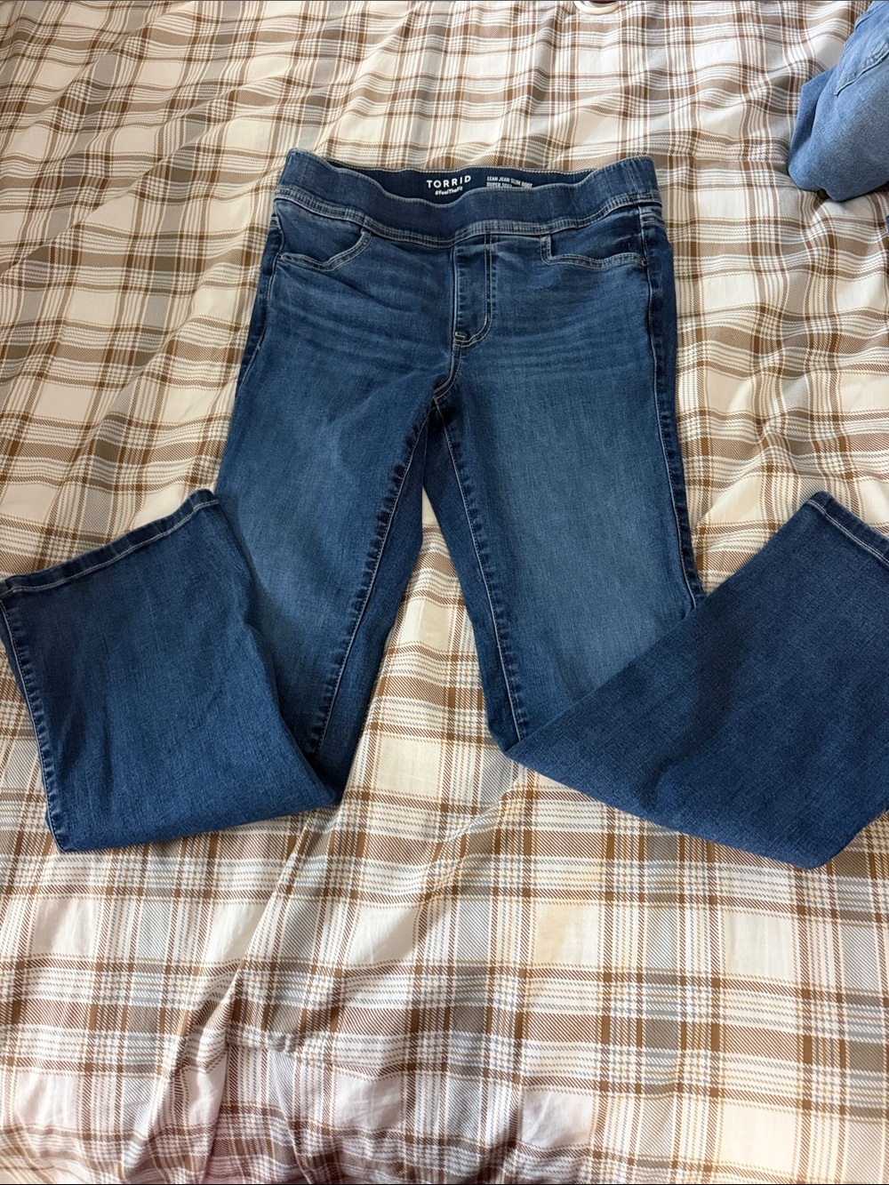 torrid medium blue bootcut stretch jeans